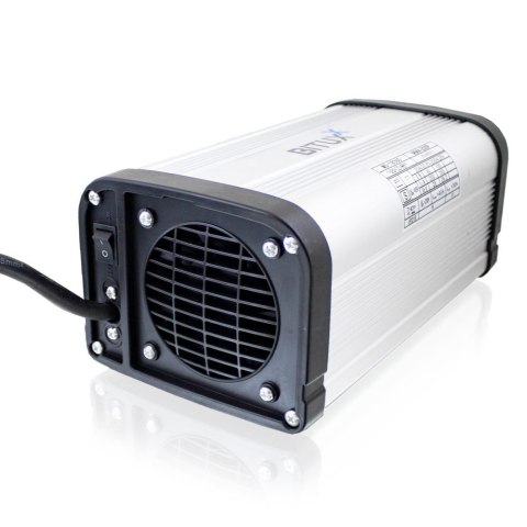 Spawarka inwertorowa Bituxx IGBT 10-200A 230V lekka mobilna + akcesoria