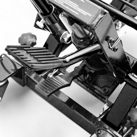 Podnośnik motocyklowy hydrauliczny 680kg czarny stabilny mobilny trwały