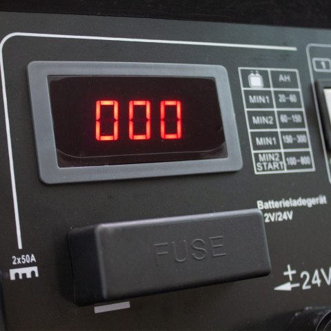 Prostownik akumulatorowy 12/24v bituxx rozruch 240a booster 35a